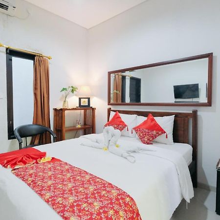 D'Tamblingan Guest House At Taman Griya Jimbaran Redpartner - Minimum Stay 30 Nights Buitenkant foto
