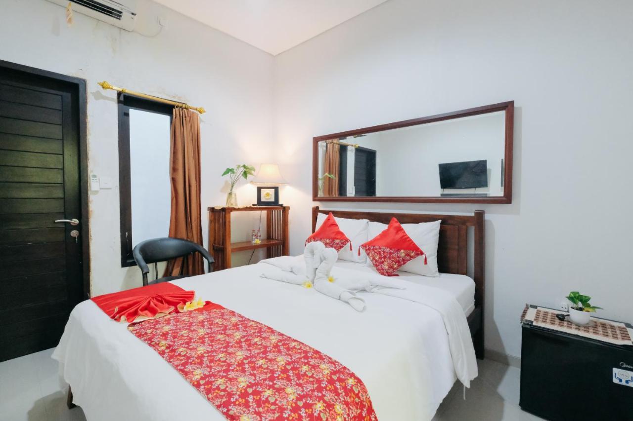 D'Tamblingan Guest House At Taman Griya Jimbaran Redpartner - Minimum Stay 30 Nights Buitenkant foto