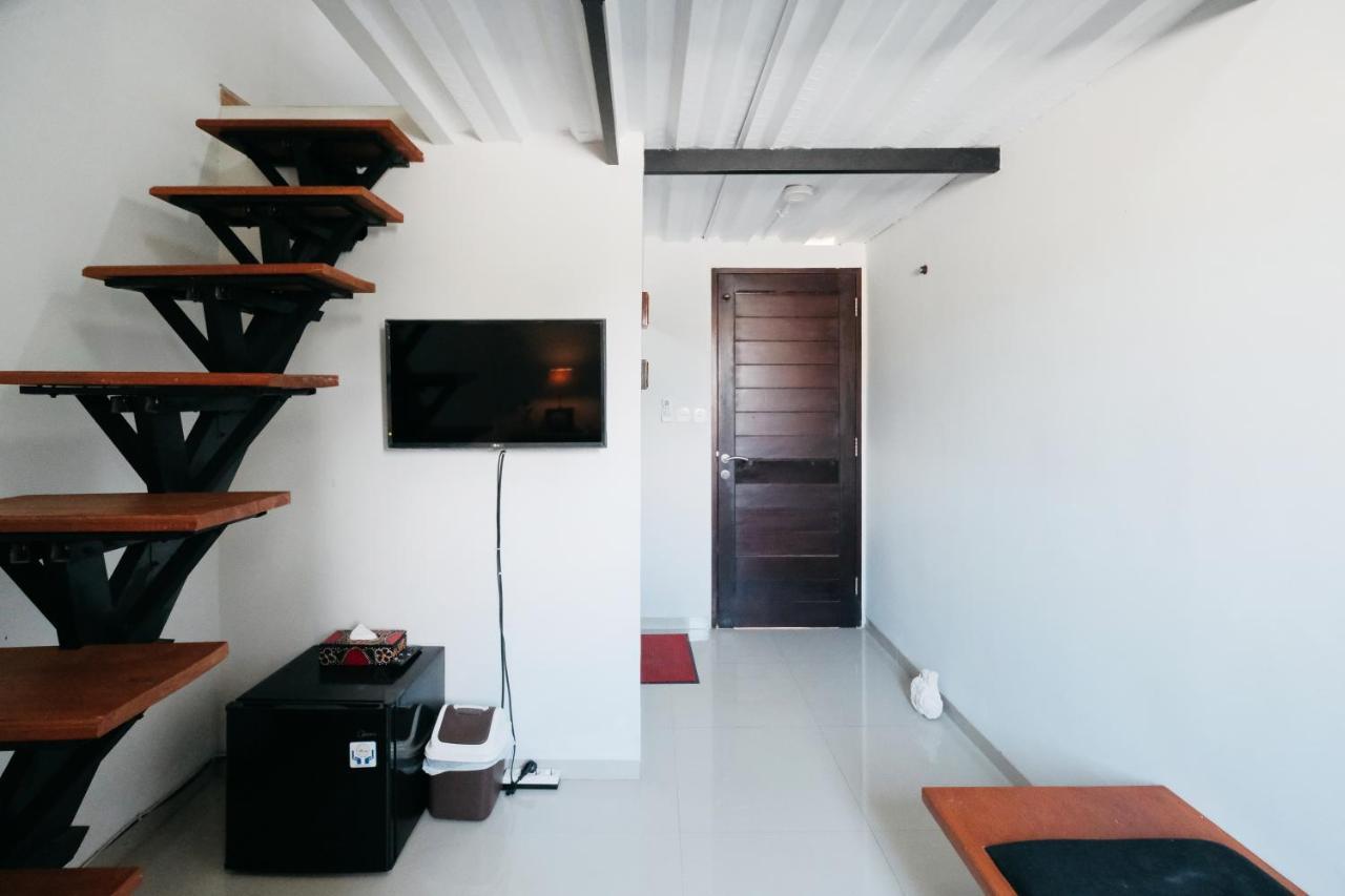 D'Tamblingan Guest House At Taman Griya Jimbaran Redpartner - Minimum Stay 30 Nights Buitenkant foto