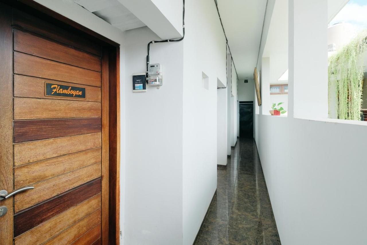 D'Tamblingan Guest House At Taman Griya Jimbaran Redpartner - Minimum Stay 30 Nights Buitenkant foto